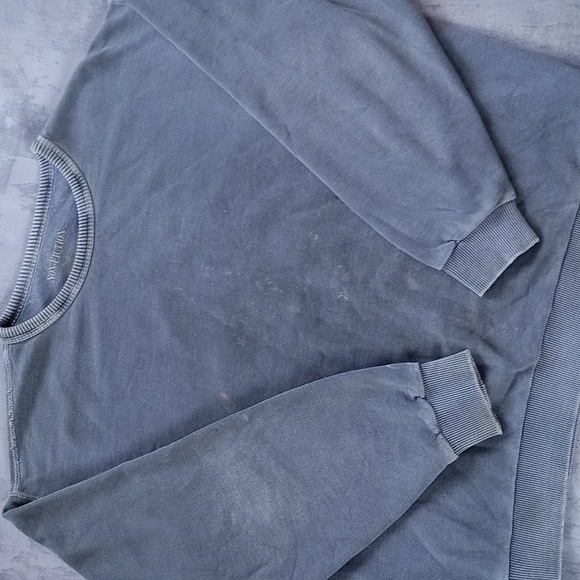 Vintage Non-Fiction Distressed Essential Crewneck - Picture 4 of 6